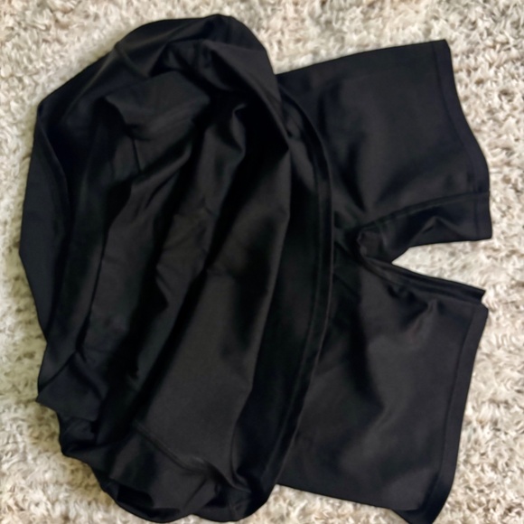 K-Deer Black Pocket Skort Size Small - Picture 5 of 5